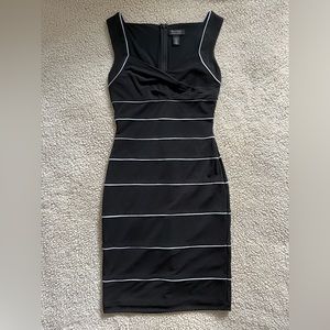 White House Black Market Instantly Slimming Dress, Size 2